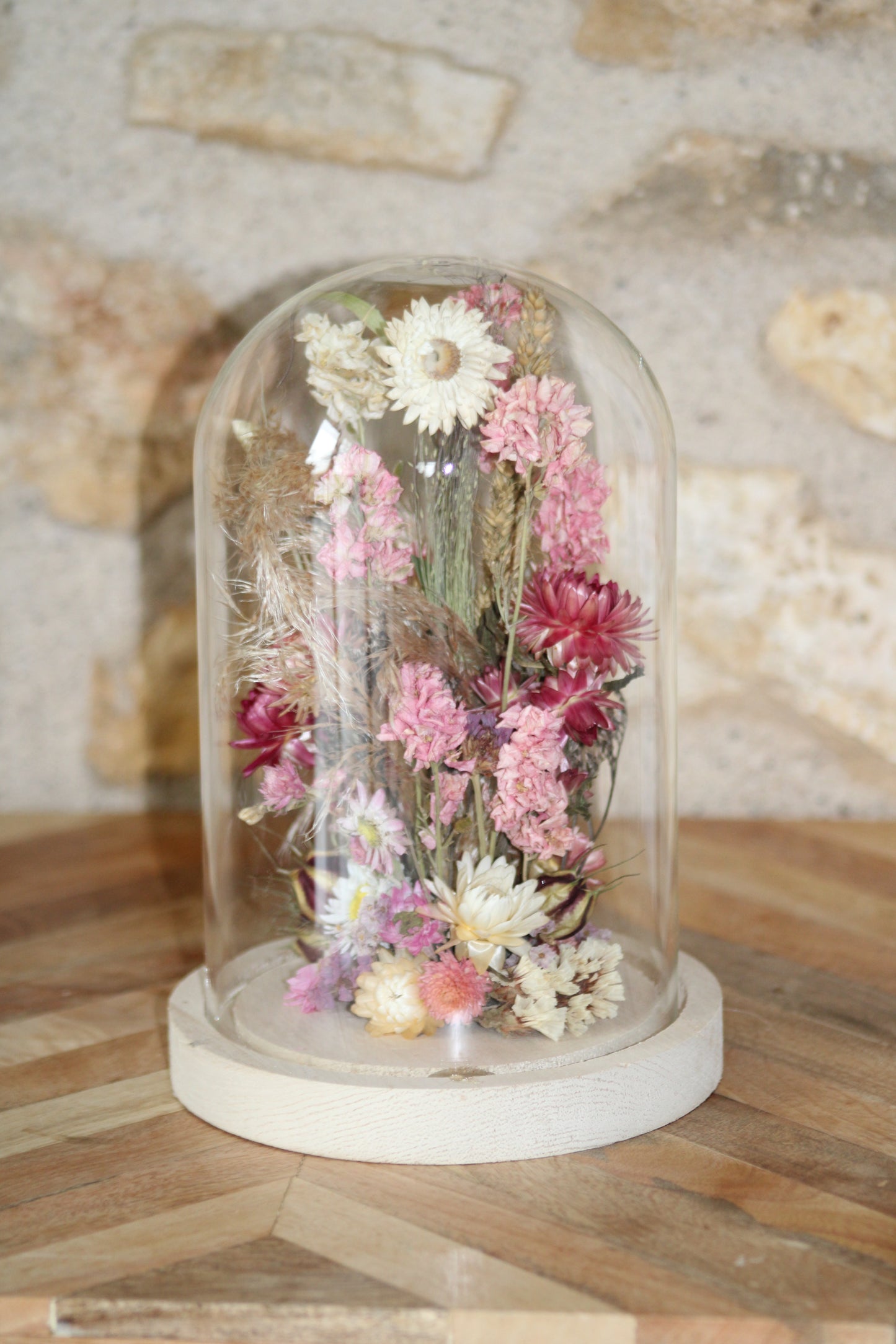 Cloches en fleurs séchées